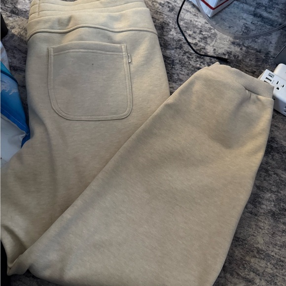 Alpine Design Men's Black Crewneck Sweater - Picture 12 of 13